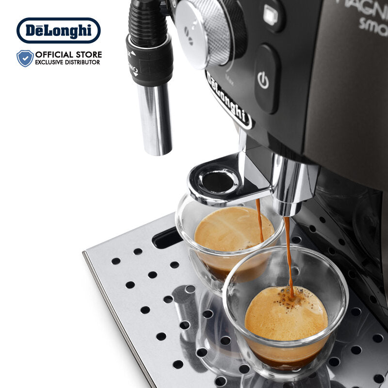 DeLonghi Automatic Coffee Machine Magnifica S Smart – ECAM250.33.TB